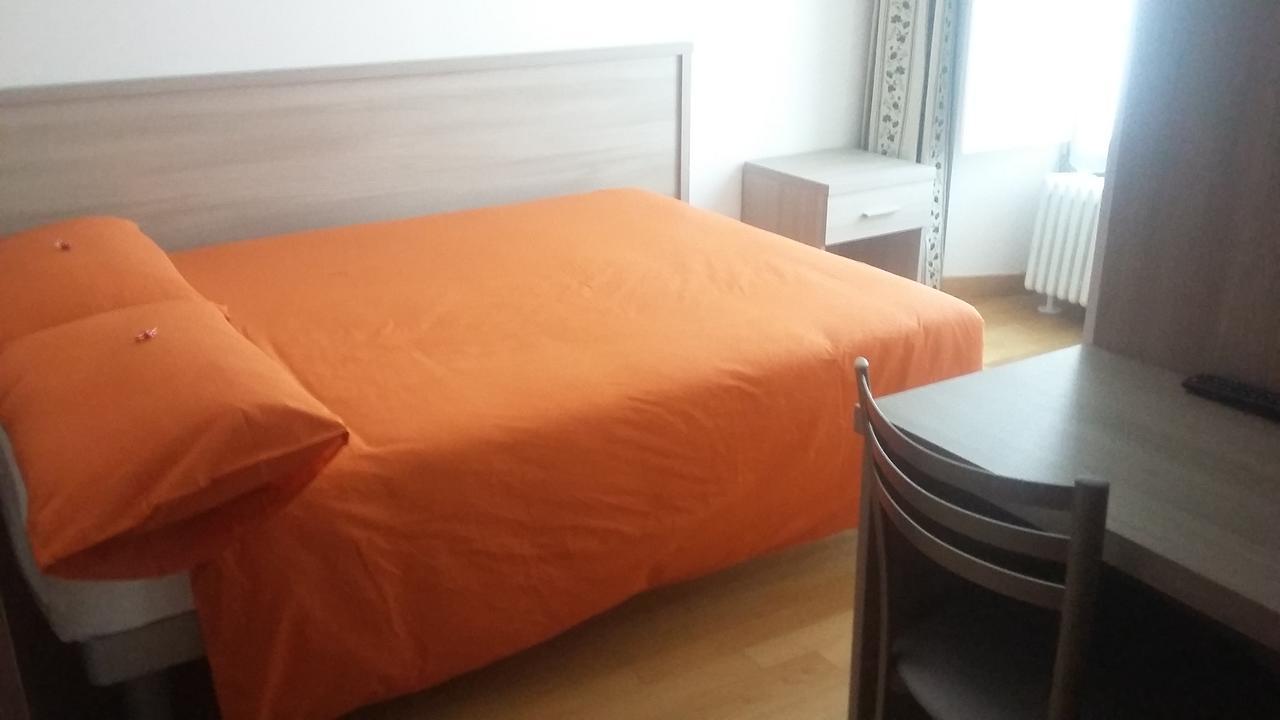 La Vecchia Scuola Bed & Breakfast Villa d'Allegno Exterior photo